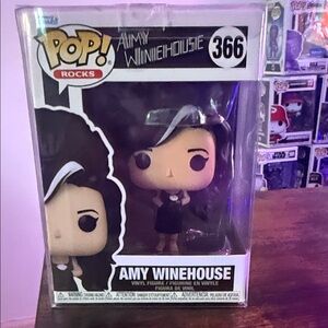 Funko Pop! Rocks Amy Winehouse Black and White Vinyl Figure